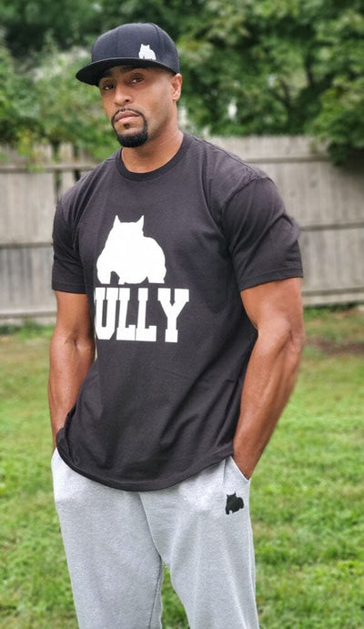 Bully Girl Magazine's Podcast Season 2 - Episode 1 with LeVar D. Carter